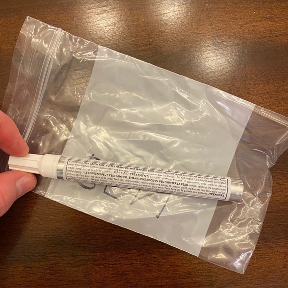 Indigo Blue Pearl VW Paint Pen - Touch Up - Picture 7 of 7